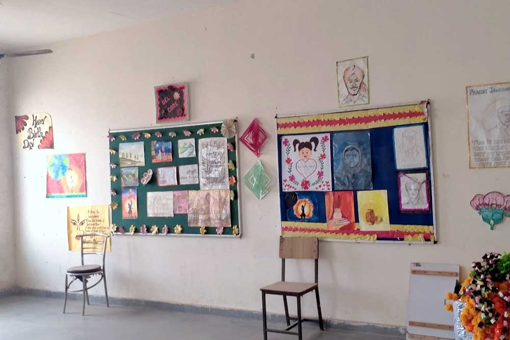 Art & Craft @ Shri Guru Ravidass Public School, Chuharwali, Jalandhar